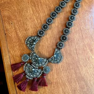 Banana Republic statement necklace